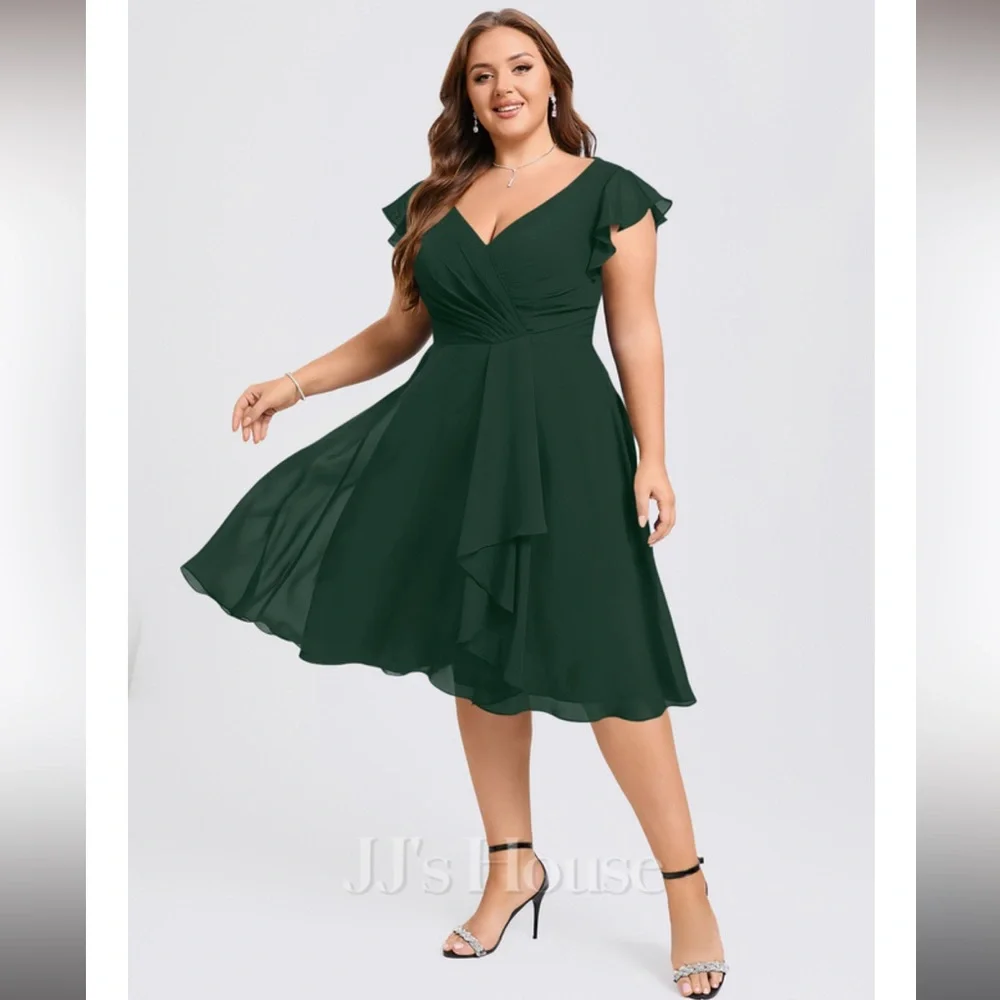 JJs House Emerald Green Flutter Sleeve Formal Dress - Picture 3 of 4